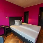 Roomreich Hotell 3*