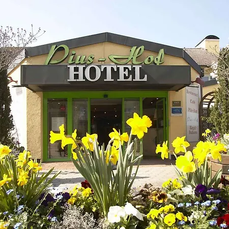 Hotel Roomreich 3*