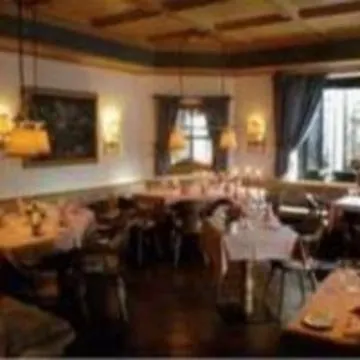 Hotell Roomreich 3*