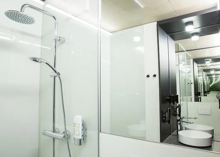 Roomreich Szálloda 3*